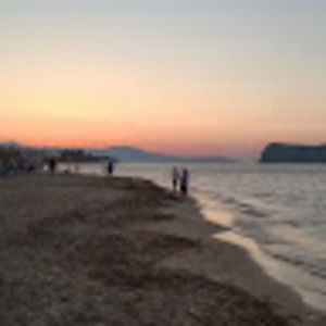 Meet your Posher, Madeleine